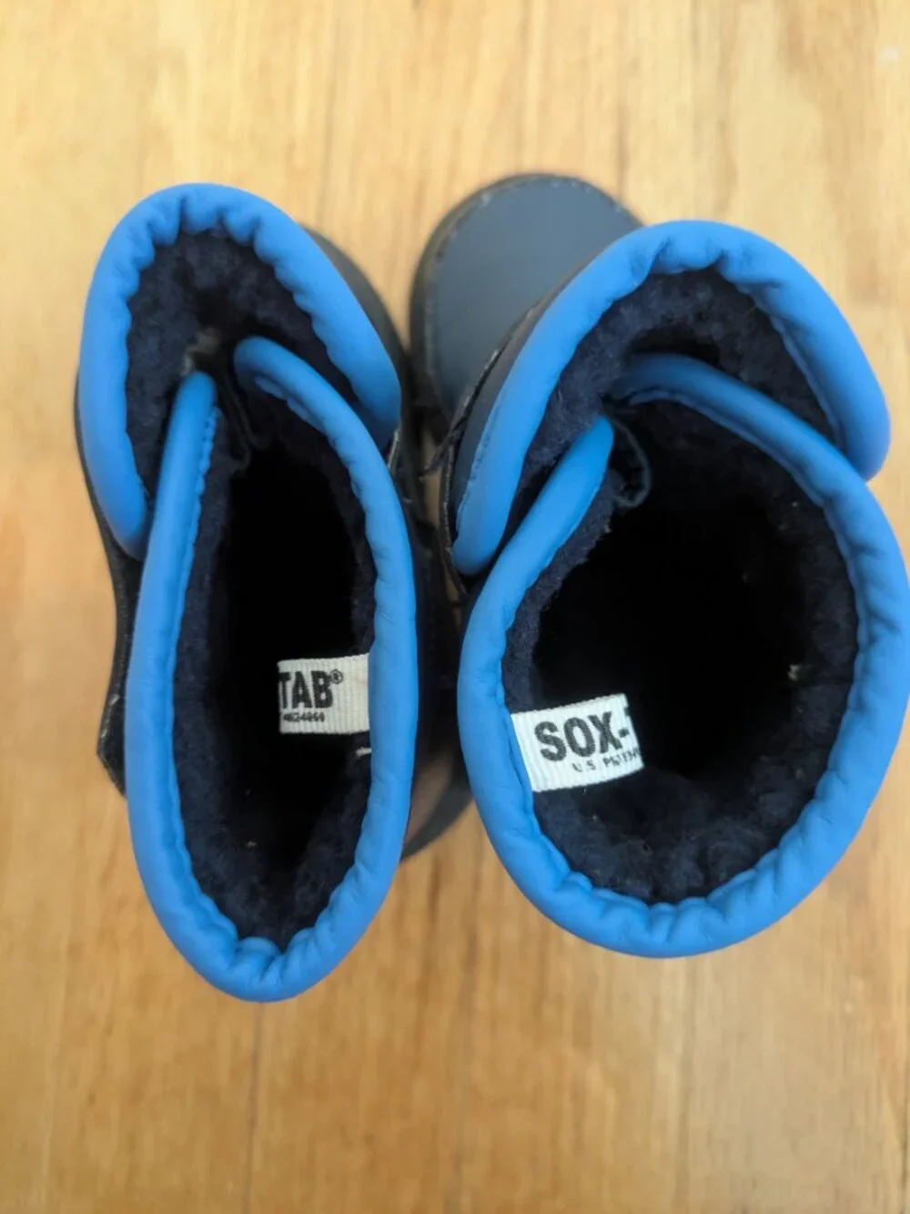 Circo Thermal Unisex Toddler Size 5 Snow Boots Winter Boot Navy Blue